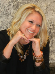 Ashleigh K funny photo (she has her hands folded below her chin)